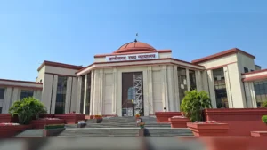 7si6hl2c_chhattisgarh-high-court-maternity-leave-rulesmiscarriage-leave-women-employee_625x300_26_August_26