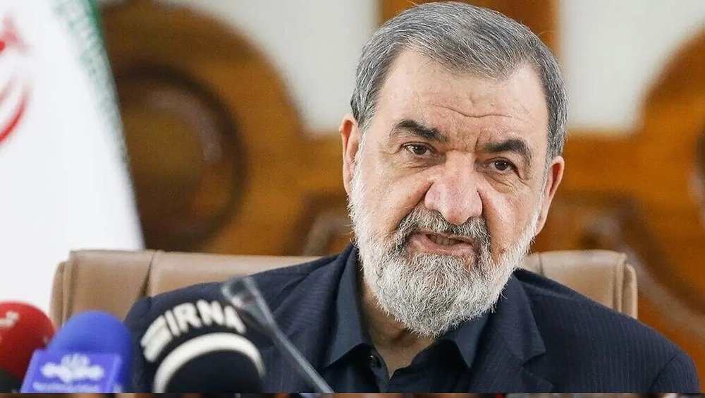 iran-us-economic-war-mohsen-rezaei-strait-of-hormuz-warning