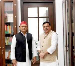 sanjay-singh-akhilesh-yadav-meeting-aap-sp-alliance-up-2027