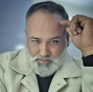 Lt Col Vijay Singh (डिफेंस एडिटर)